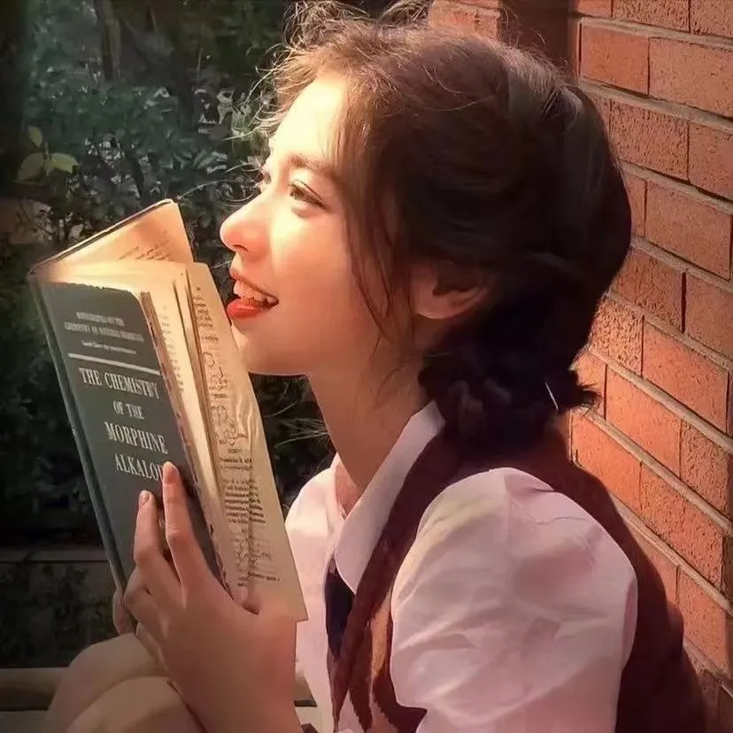 独家美女内容首发