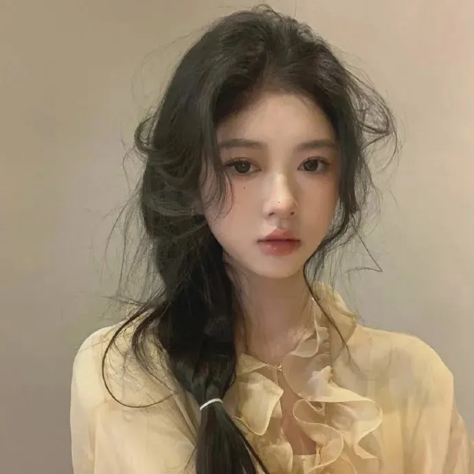精品美女内容推荐